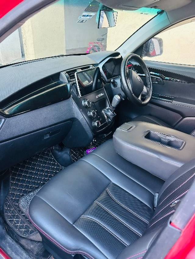 https://images10.gaadi.com/usedgaadi-sellcar/UsedCar/e59fe7cfa/4d4c6ada-6bd7-45b8-9c02-19ba004c967a.jpeg?imwidth=6400