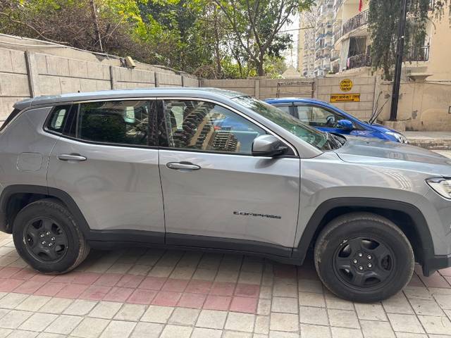 https://images10.gaadi.com/usedgaadi-sellcar/UsedCar/e59ff926a/0c7e1060-2333-4ab5-ac01-4d4666b1a6c0.jpeg?imwidth=6402