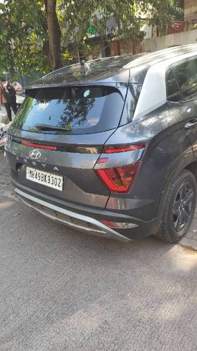 https://images10.gaadi.com/usedgaadi-sellcar/UsedCar/e5a0d404a/60b6271c-5195-4e0a-9111-57dcc6332dad.jpg?imwidth=6402