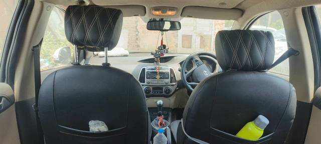 https://images10.gaadi.com/usedgaadi-sellcar/UsedCar/e5a0ec28a/c5391c52-87fe-4a20-9a70-df2f941a8239.jpg?imwidth=6401