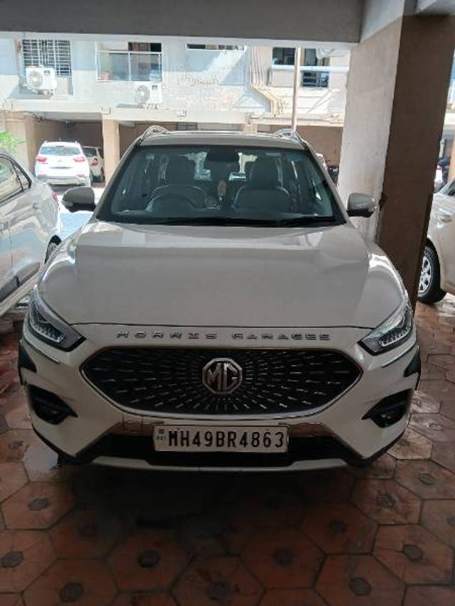 https://images10.gaadi.com/usedgaadi-sellcar/UsedCar/e5a0ec7da/7ffe4483-c831-4ff5-8578-17e839c1be74.jpg?imwidth=6400