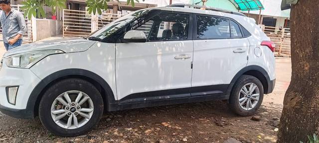 https://images10.gaadi.com/usedgaadi-sellcar/UsedCar/e5a16f86a/921c38cb-0ec8-44a1-9282-2d8c862bd869.jpg?imwidth=6402