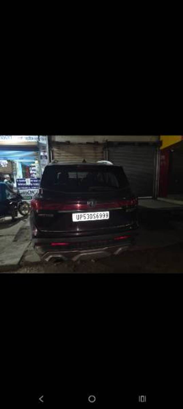 https://images10.gaadi.com/usedgaadi-sellcar/UsedCar/e5a23f96a/1668c007-9044-475a-89a9-92eb81cc80dc.png?imwidth=6400