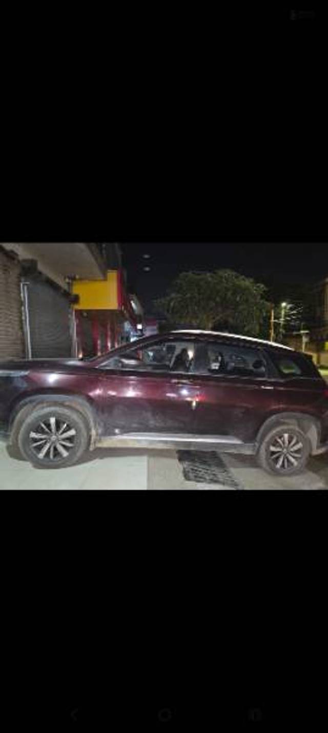https://images10.gaadi.com/usedgaadi-sellcar/UsedCar/e5a23f96a/ac1c2605-6551-4898-8715-f176f6ba1912.png?imwidth=6401