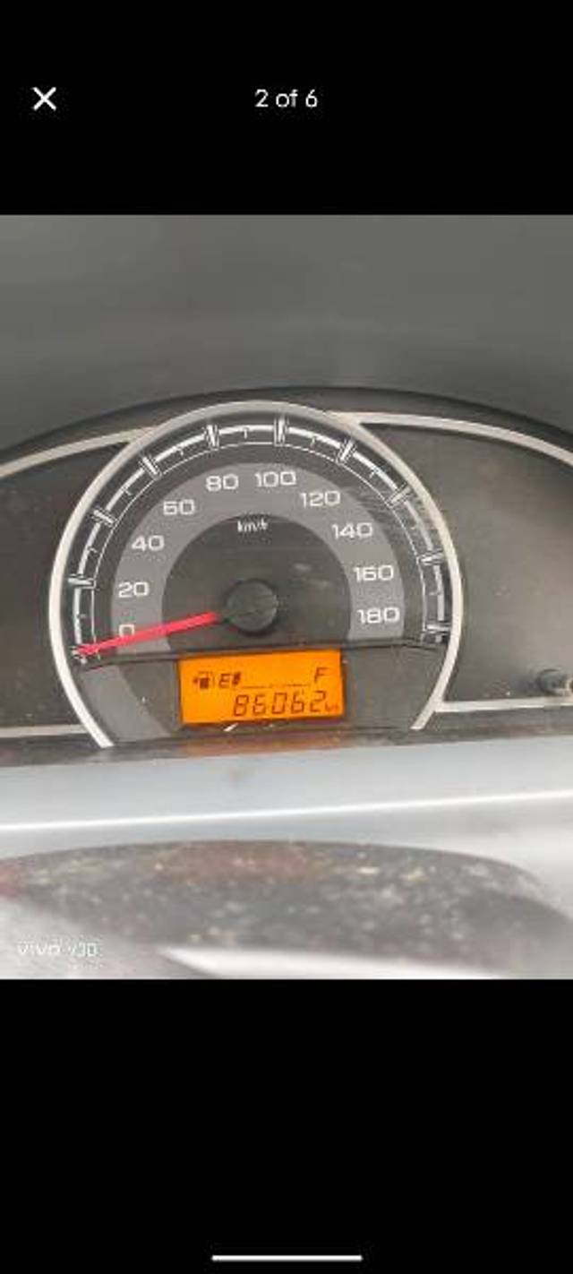 https://images10.gaadi.com/usedgaadi-sellcar/UsedCar/e5a29eb2a/e23cc719-cee0-4db4-864e-64c759f42b6e.jpg?imwidth=6402