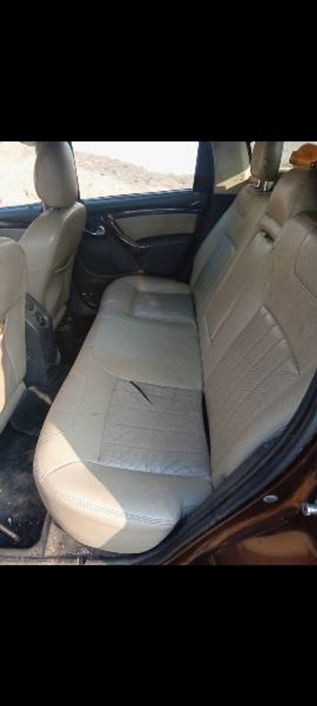 https://images10.gaadi.com/usedgaadi-sellcar/UsedCar/e5a2f0a0a/d5ad74e2-f327-4d02-8a98-b1b753f907b6.jpg?imwidth=6402