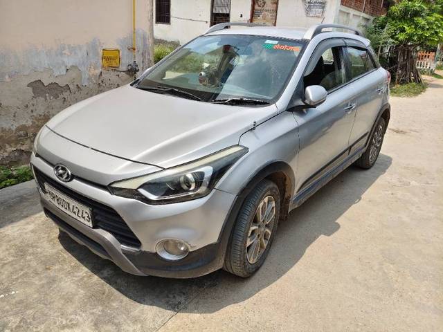 https://images10.gaadi.com/usedgaadi-sellcar/UsedCar/e5a340d0a/5cd910f8-6d11-4a6e-9a91-f5eb250d274d.jpg?imwidth=6402