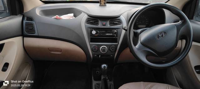 https://images10.gaadi.com/usedgaadi-sellcar/UsedCar/e5a38cb2a/3d180658-e7f0-4a65-8e29-ee768df6dc6c.jpg?imwidth=6402