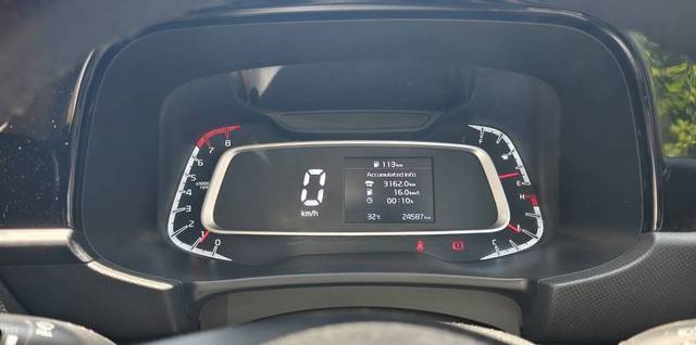 https://images10.gaadi.com/usedgaadi-sellcar/UsedCar/e5a394faa/3bd308e1-4041-4ea8-b961-6a386ec8cea6.jpg?imwidth=6401