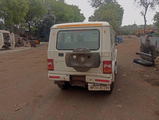 https://images10.gaadi.com/usedgaadi-sellcar/UsedCar/e5a397aaa/7ab6b115-c1c0-49ae-998c-f68b38177b26.jpeg?imwidth=6402