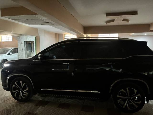 https://images10.gaadi.com/usedgaadi-sellcar/UsedCar/e5a39fa0a/c99b6af6-73be-4623-be0e-097bacf19d6c.jpeg?imwidth=6400