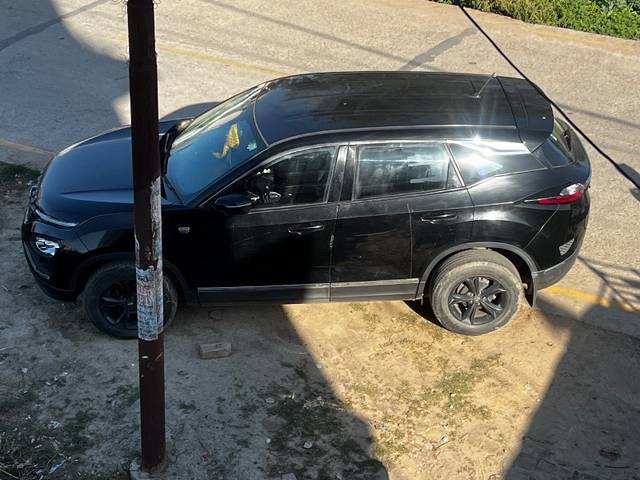 https://images10.gaadi.com/usedgaadi-sellcar/UsedCar/e5a3e464a/bd4c6408-3ff1-4a86-ae58-d55ee9758781.jpeg?imwidth=6402