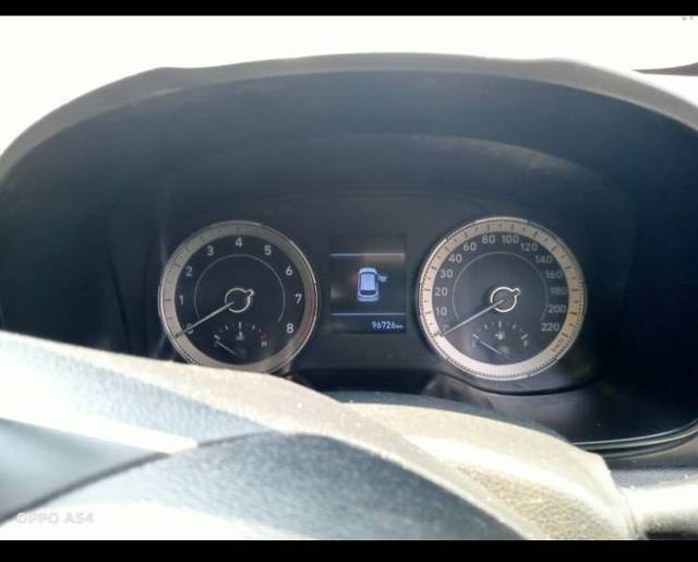 https://images10.gaadi.com/usedgaadi-sellcar/UsedCar/e5a43d0fa/1551035b-fe03-4996-bf1c-71dc03a647c2.jpg?imwidth=6402