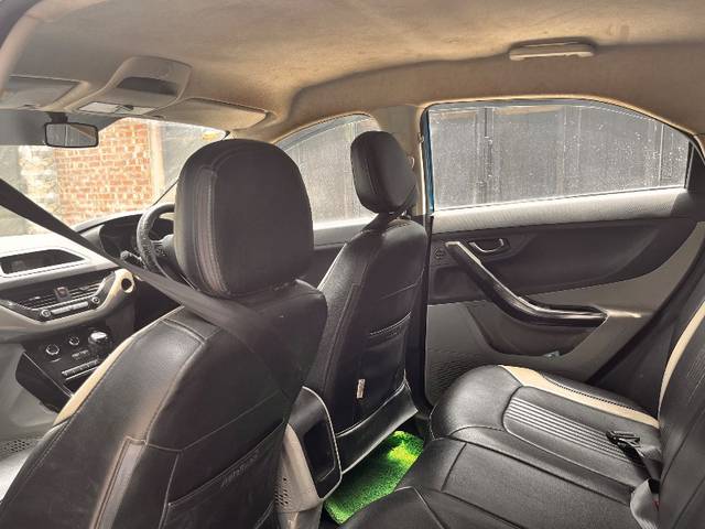 https://images10.gaadi.com/usedgaadi-sellcar/UsedCar/e5a49e1fa/30fe359c-4b45-47ed-99f3-a4c21f9c6ceb.jpeg?imwidth=6402