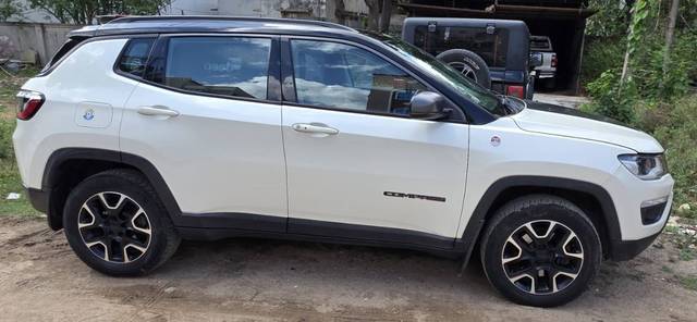 https://images10.gaadi.com/usedgaadi-sellcar/UsedCar/e5a4b164a/4a23d1b5-c75d-481a-8a90-8e30cd6f8d33.jpg?imwidth=6400