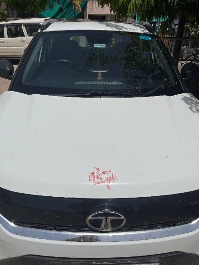 https://images10.gaadi.com/usedgaadi-sellcar/UsedCar/e5a4c991a/c7cea37d-086e-4726-bdec-654338047dab.jpg?imwidth=6401