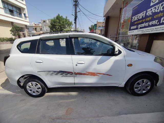 https://images10.gaadi.com/usedgaadi-sellcar/UsedCar/e5a53a63a/84543133-b864-49d6-b3f4-1d0e227c8921.jpg?imwidth=6402