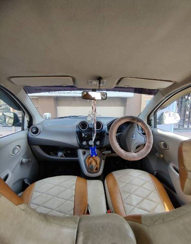https://images10.gaadi.com/usedgaadi-sellcar/UsedCar/e5a53a63a/e14809a9-c975-4ff3-beeb-a039b70200cb.jpg?imwidth=6401