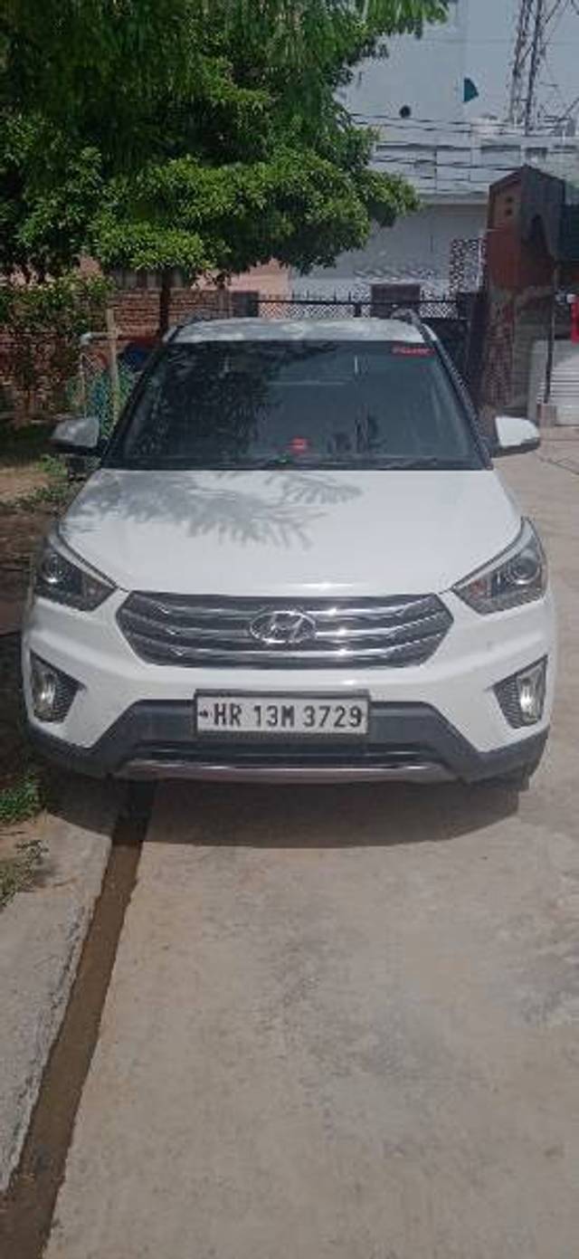 https://images10.gaadi.com/usedgaadi-sellcar/UsedCar/e5a5e5b4a/e2fb3f8c-bf26-40ff-879d-5df241ef46a7.jpg?imwidth=6401