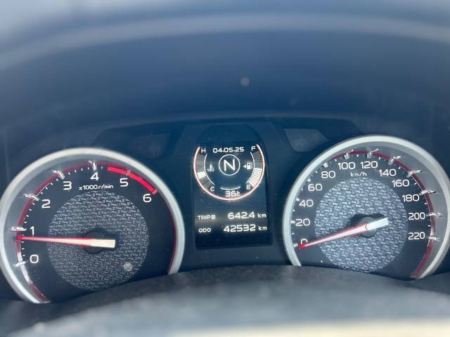 https://images10.gaadi.com/usedgaadi-sellcar/UsedCar/e5a5fc84a/b2bc354f-5ffa-47e8-9eb8-4c703a09e336.jpeg?imwidth=6401