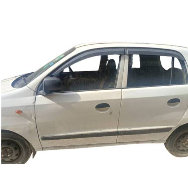 https://images10.gaadi.com/usedgaadi-sellcar/UsedCar/e5a6a05ea/8abbe51f-f930-4b94-8f63-2976534c593b.jpg?imwidth=6402