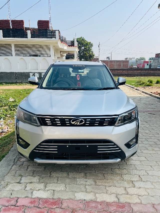 https://images10.gaadi.com/usedgaadi-sellcar/UsedCar/e5a75eada/91a14dad-9aa9-4007-b53c-da52e1d54791.jpeg?imwidth=6400