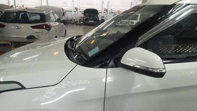 https://images10.gaadi.com/usedgaadi-sellcar/UsedCar/e5a7a824a/cb999291-f8e5-413c-82b3-6dc547a4d717.jpeg?imwidth=6402