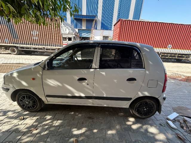 https://images10.gaadi.com/usedgaadi-sellcar/UsedCar/e5a7db37a/f035f0f8-e183-42ab-a446-7ef3535378df.jpeg?imwidth=6402