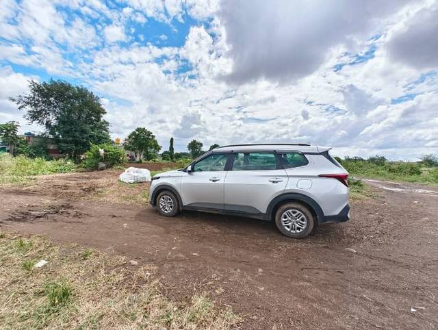 https://images10.gaadi.com/usedgaadi-sellcar/UsedCar/e5a85f2ba/a3ff1137-327c-4600-8823-a914bec71b0e.jpg?imwidth=6402