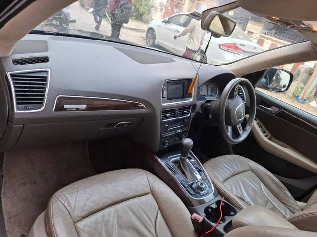 https://images10.gaadi.com/usedgaadi-sellcar/UsedCar/e5a89879a/7ba12142-61b9-40e6-8984-6932830e7448.jpg?imwidth=6401