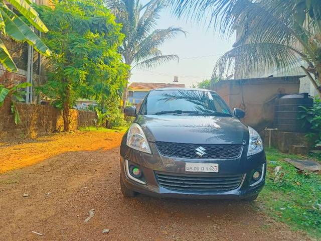 https://images10.gaadi.com/usedgaadi-sellcar/UsedCar/e5a89f29a/67f4466e-a89b-455e-a6ae-bf9857f2099a.jpg?imwidth=6400
