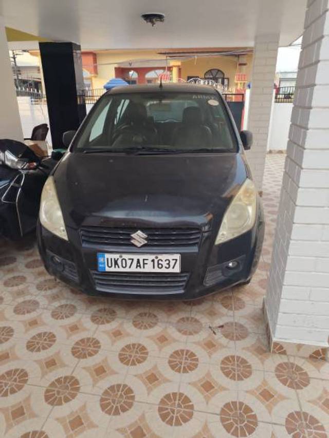 https://images10.gaadi.com/usedgaadi-sellcar/UsedCar/e5a8a531a/307bd910-99bb-4dba-8989-4ff78e8e99dd.jpg?imwidth=6400
