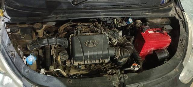 https://images10.gaadi.com/usedgaadi-sellcar/UsedCar/e5a8cf7ba/4aced852-761d-4ca8-94a2-768b9441657b.jpg?imwidth=6402