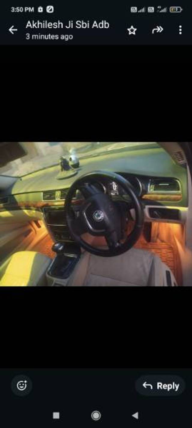 https://images10.gaadi.com/usedgaadi-sellcar/UsedCar/e5a99219a/edd2c38a-f6b4-42d3-ae2a-6baf77ea9c48.jpg?imwidth=6401