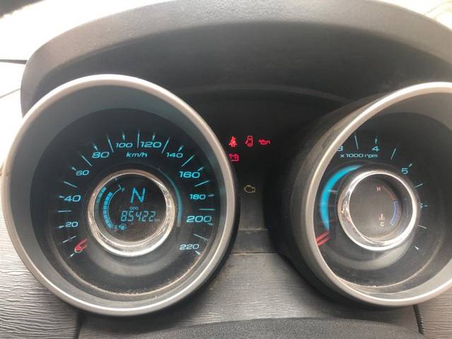 https://images10.gaadi.com/usedgaadi-sellcar/UsedCar/e5a9badba/5cdd9431-016f-4506-89fc-3d3857682a3d.jpeg?imwidth=6402