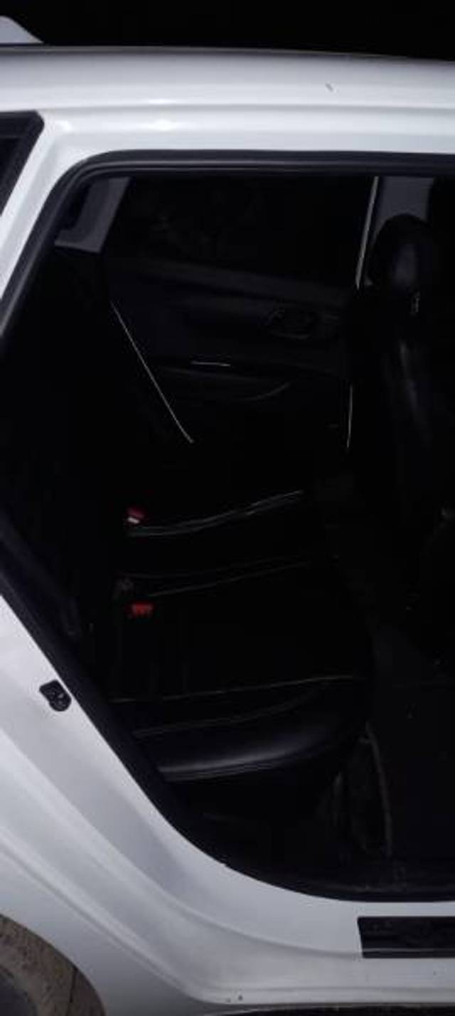 https://images10.gaadi.com/usedgaadi-sellcar/UsedCar/e5a9e522a/7847c7aa-ffb0-46e8-8a31-b4b20ebddd44.jpg?imwidth=6401