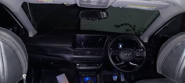 https://images10.gaadi.com/usedgaadi-sellcar/UsedCar/e5a9e522a/ffc19b2a-99e6-48f3-80db-ebed54ff45af.jpg?imwidth=6402