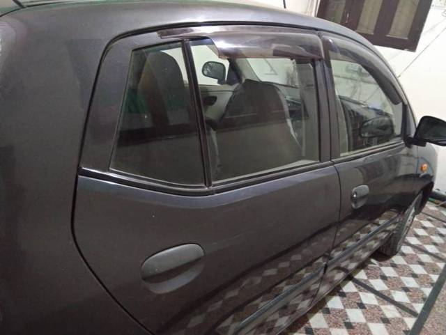 https://images10.gaadi.com/usedgaadi-sellcar/UsedCar/e5a9f06ba/259b8717-e308-47f8-8056-adc4c094239a.jpg?imwidth=6402