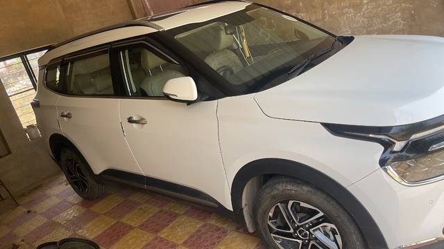 https://images10.gaadi.com/usedgaadi-sellcar/UsedCar/e5aa5a30a/24a49e53-044a-4d19-bc9a-7baabd6c3785.jpeg?imwidth=6401
