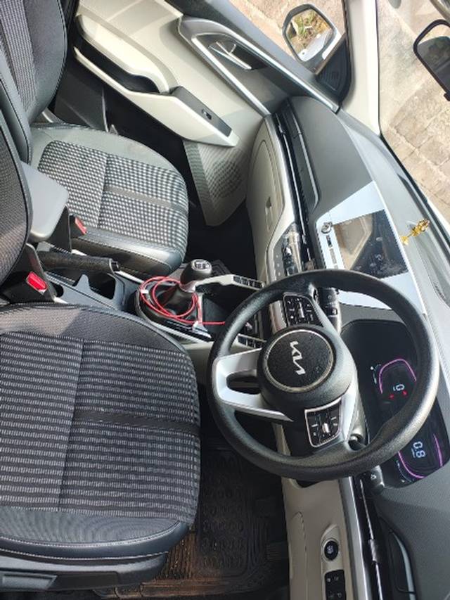 https://images10.gaadi.com/usedgaadi-sellcar/UsedCar/e5ab93e3a/43580f5a-4eb8-4b22-9712-cf273a90bc00.jpeg?imwidth=6402