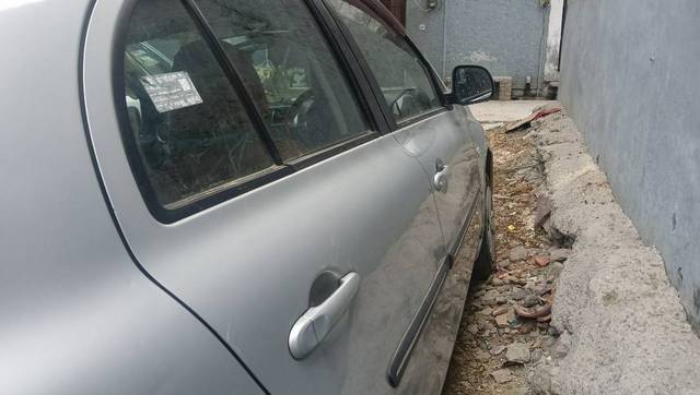 https://images10.gaadi.com/usedgaadi-sellcar/UsedCar/e5abe128a/2822e0fb-15c4-4c0b-9213-3a3ad2704a3a.jpg?imwidth=6401