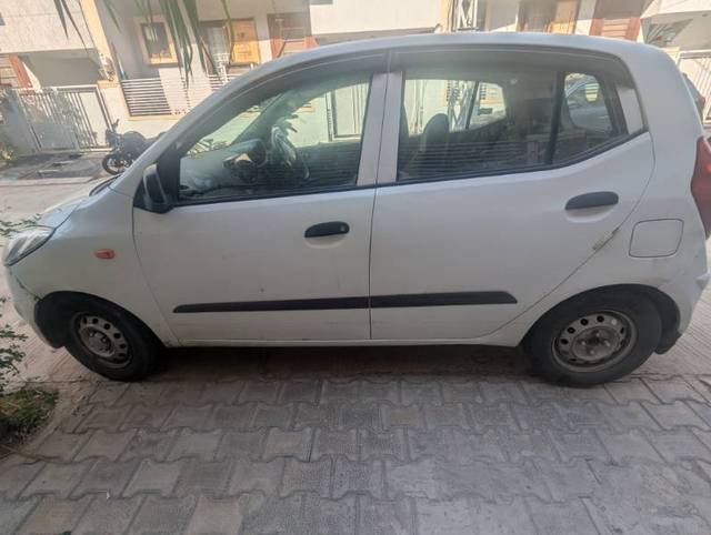 https://images10.gaadi.com/usedgaadi-sellcar/UsedCar/e5acee44a/b10066aa-d463-4e55-b69d-013e5473b2c1.jpg?imwidth=6400