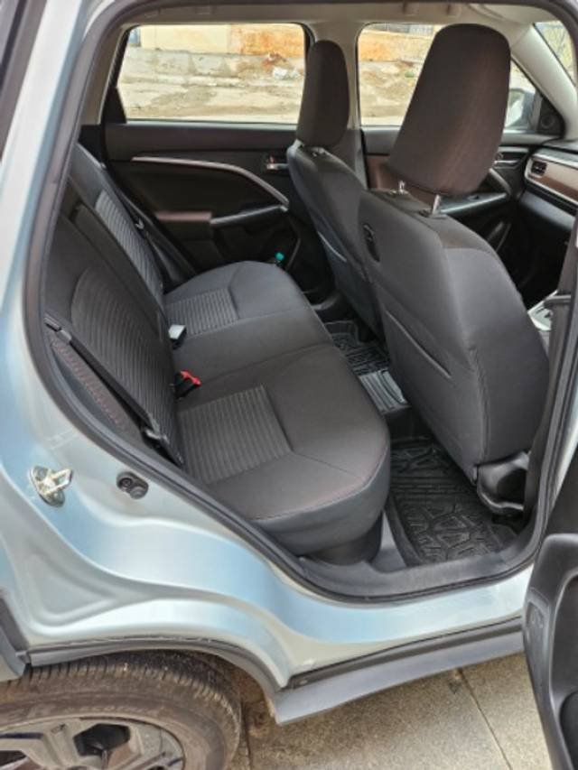 https://images10.gaadi.com/usedgaadi-sellcar/UsedCar/e5ad48e5a/e506465c-3cd2-4757-928c-cd695ff6192a.jpg?imwidth=6401
