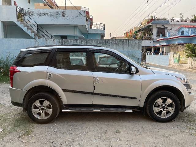 https://images10.gaadi.com/usedgaadi-sellcar/UsedCar/e5adfae3a/4c072560-7c6b-4ac5-b720-c928d1e32195.jpeg?imwidth=6401