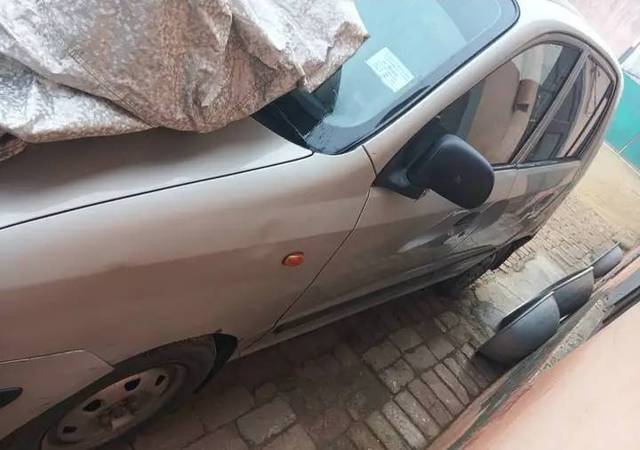 https://images10.gaadi.com/usedgaadi-sellcar/UsedCar/e5ae5fd5a/39699137-433c-4b0b-b71c-93b5d96ab78d.jpg?imwidth=6401