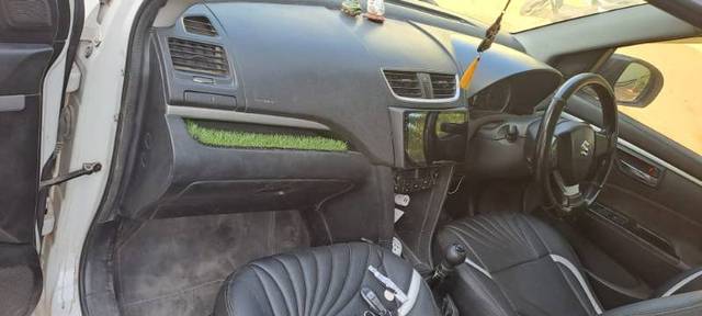 https://images10.gaadi.com/usedgaadi-sellcar/UsedCar/e5ae9494a/6a4d0a84-724b-4605-b624-c78c149128ac.jpg?imwidth=6401