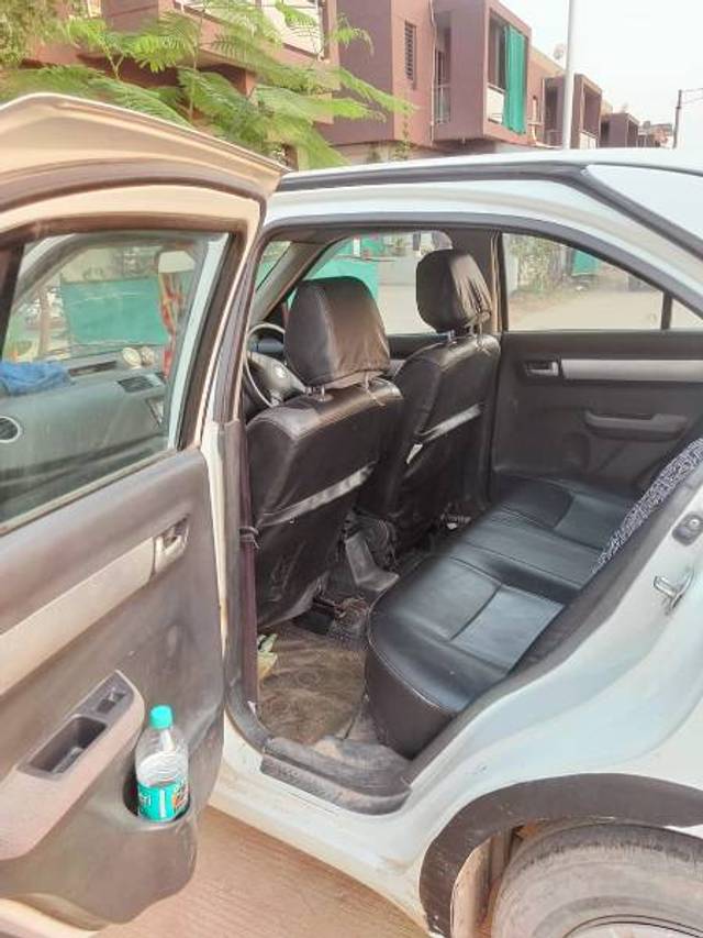 https://images10.gaadi.com/usedgaadi-sellcar/UsedCar/e5aef403a/f123f380-7ecf-4fe9-8082-9fede7031838.jpg?imwidth=6401