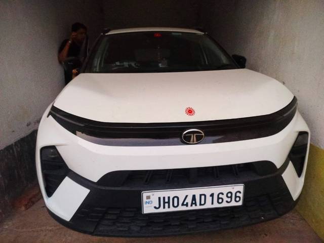 https://images10.gaadi.com/usedgaadi-sellcar/UsedCar/e5af2d31a/a44a8413-09d8-43da-ae15-b1fca6636bc8.jpeg?imwidth=6400