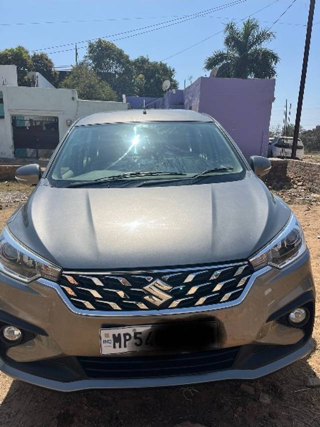 https://images10.gaadi.com/usedgaadi-sellcar/UsedCar/e5af5beea/50cd85bf-a3b6-4752-8282-ace53457350e.jpeg?imwidth=6400
