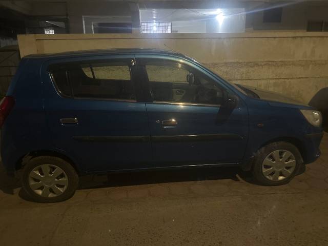 https://images10.gaadi.com/usedgaadi-sellcar/UsedCar/e5af86ada/cac1a6e0-1067-4504-8d1f-3b8fda00035d.jpg?imwidth=6401